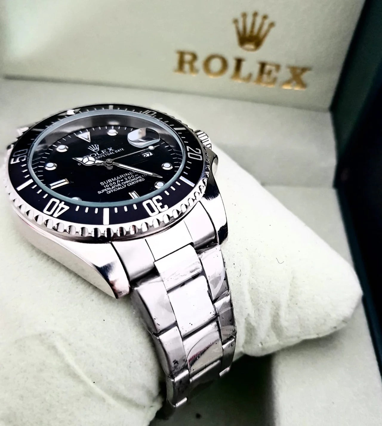 Rolex Submariner + Estuche de Lujo