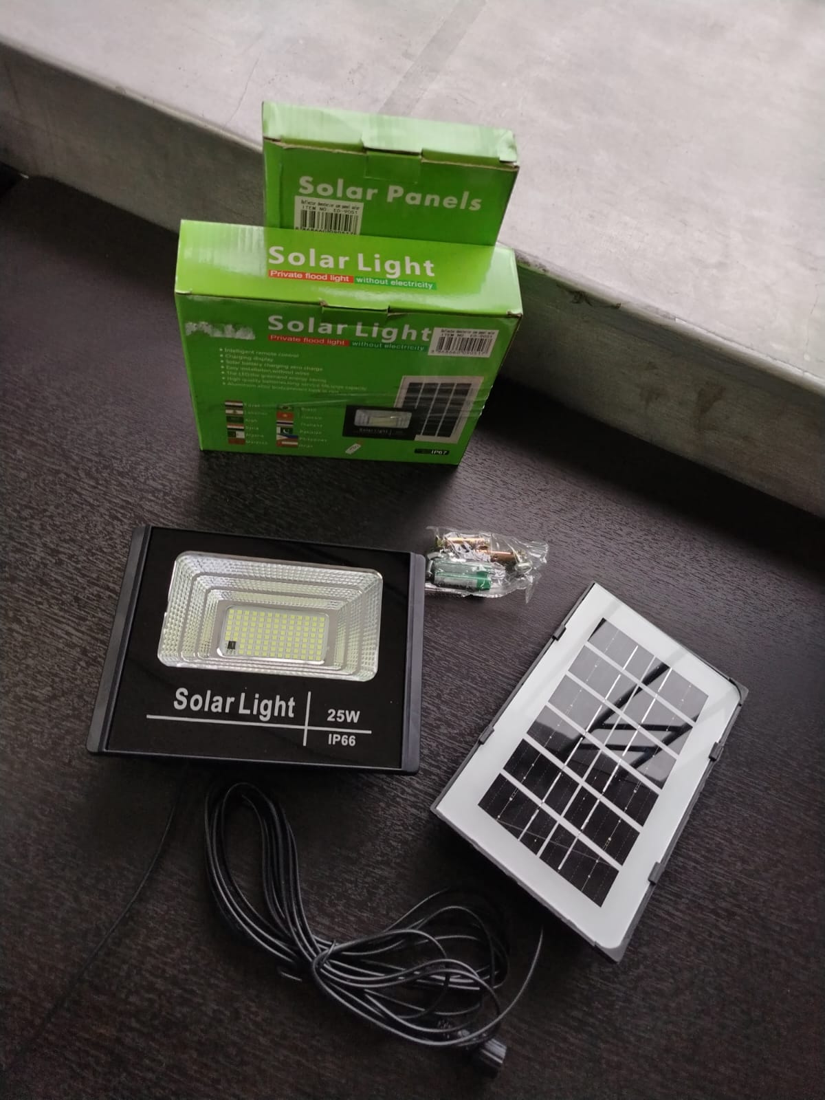 REFLECTOR SOLAR 25W